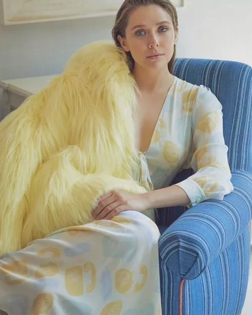 Elizabeth Olsen slays