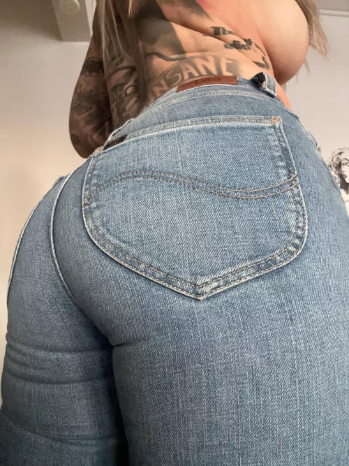 Gillar du jeansrumppor?