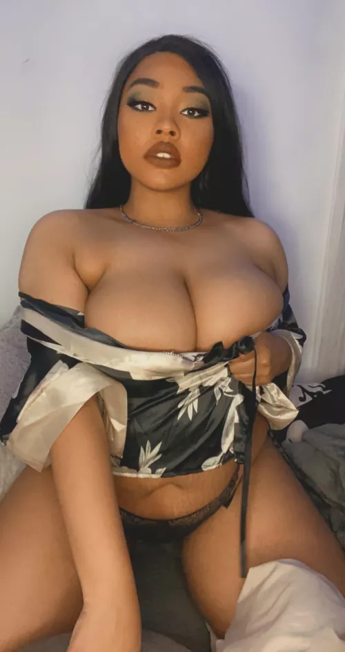 GREAT NEWS!!!!! You asked and I listened, ALL my Reddit content has been posted on my Onlyfans for you to access in one spot! Get this— I’ve extended ALL 45 of my clips into their own individual videos for your enjoyment!!😉💜 https://onlyfans.co