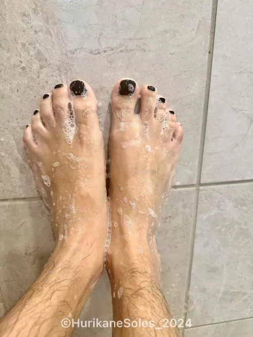 I need a mouth to finish cleaning these off🤤