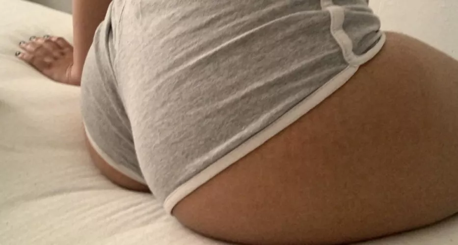 i need a wedgie and a spanking from a daddy 