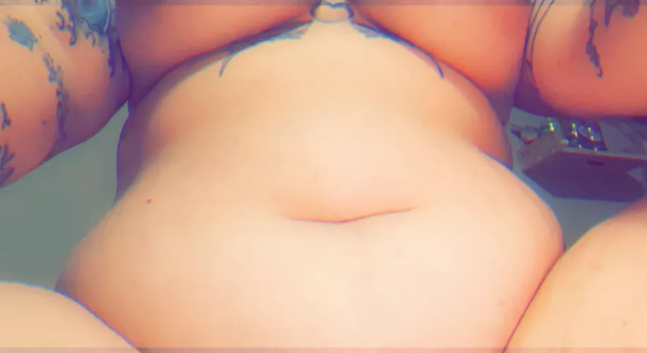 I need some belly play 