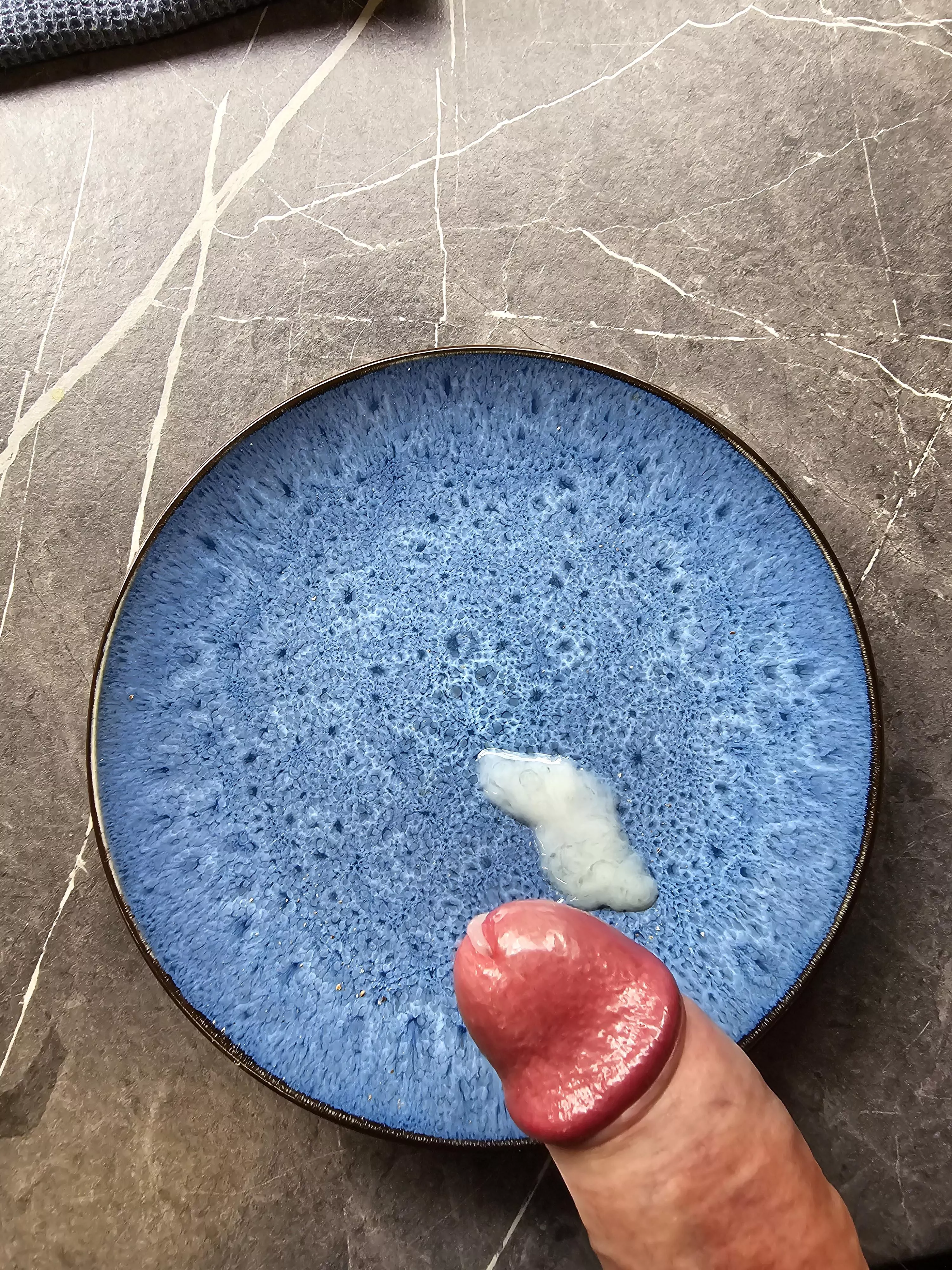 Just a plate of cum