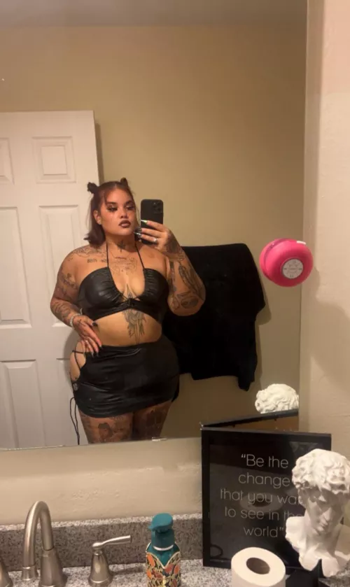 Just dressed up for a night out 😈