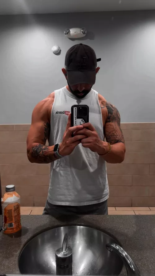 Let’s get the weekend started 