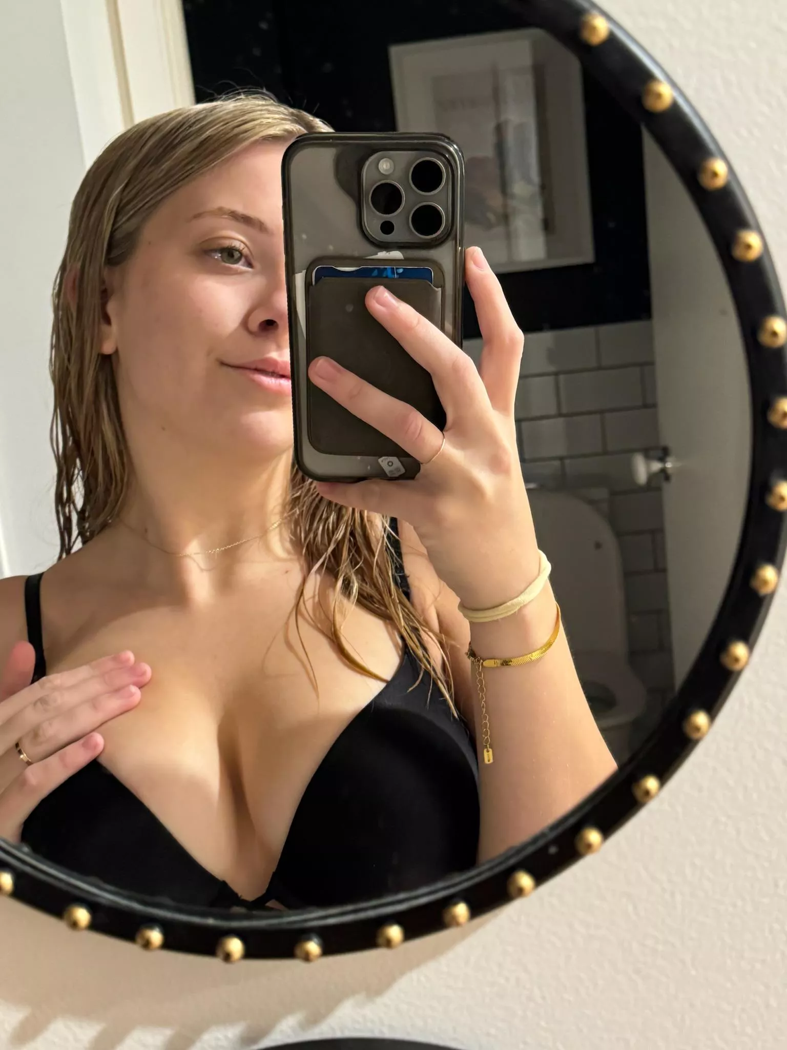 looking for someone i can spend a night with who can give me a good creampie