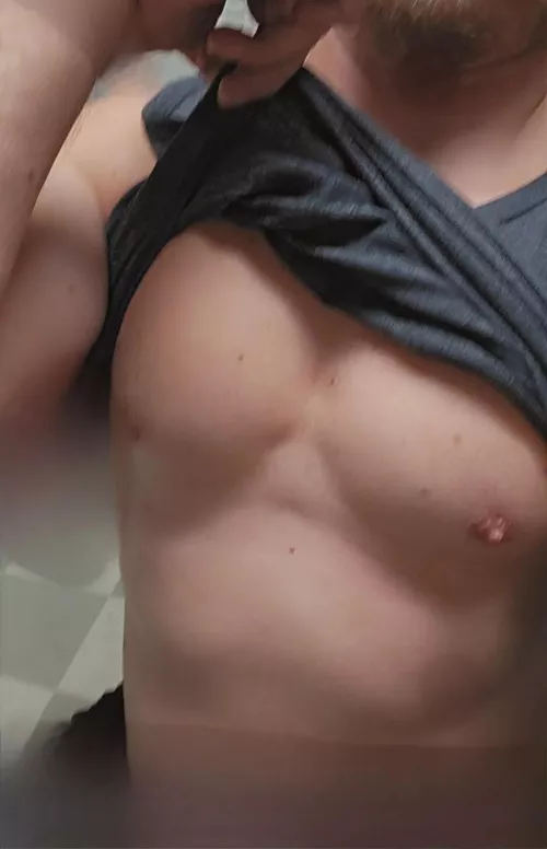 M4f+ looking for any fun girls near by helena/butte