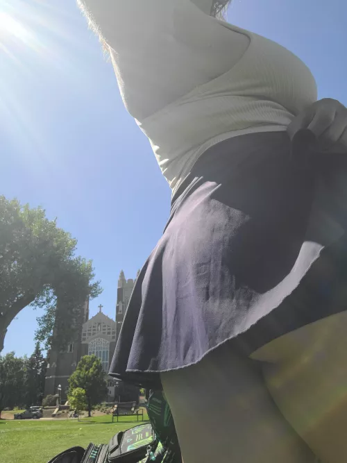 Running out of nice golf weather in Denver, come play with me before its too cold to dress like this