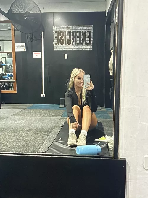 [Scotland] can i be ur favourite?