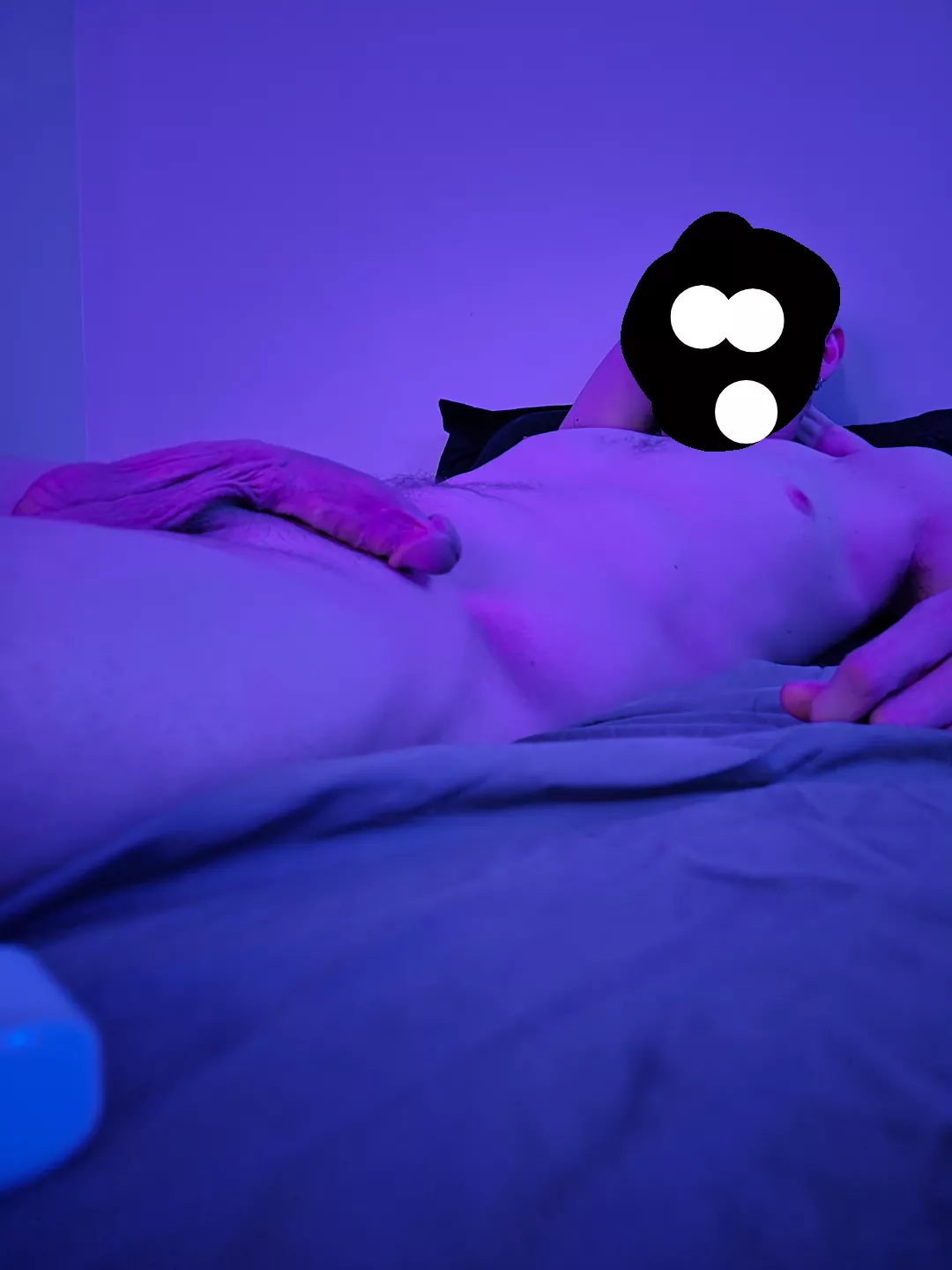 Seeking consistent JO bud 35+ masculine dom kinda guy