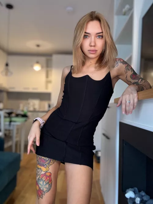 The perfect blonde cutie