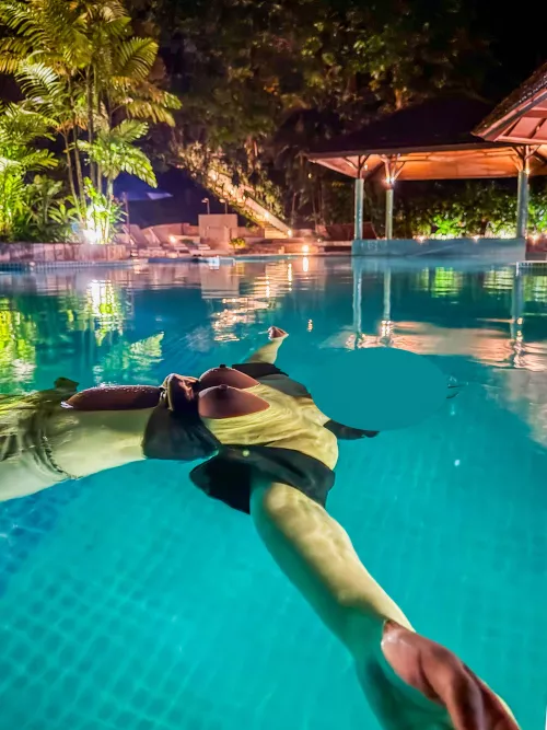 What would you do if you saw me in the pool like this?