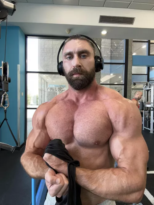 Who likes a big chest?