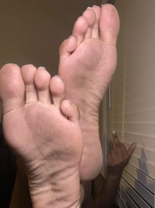 you can’t help yourself when it comes to me & my perfect soles
