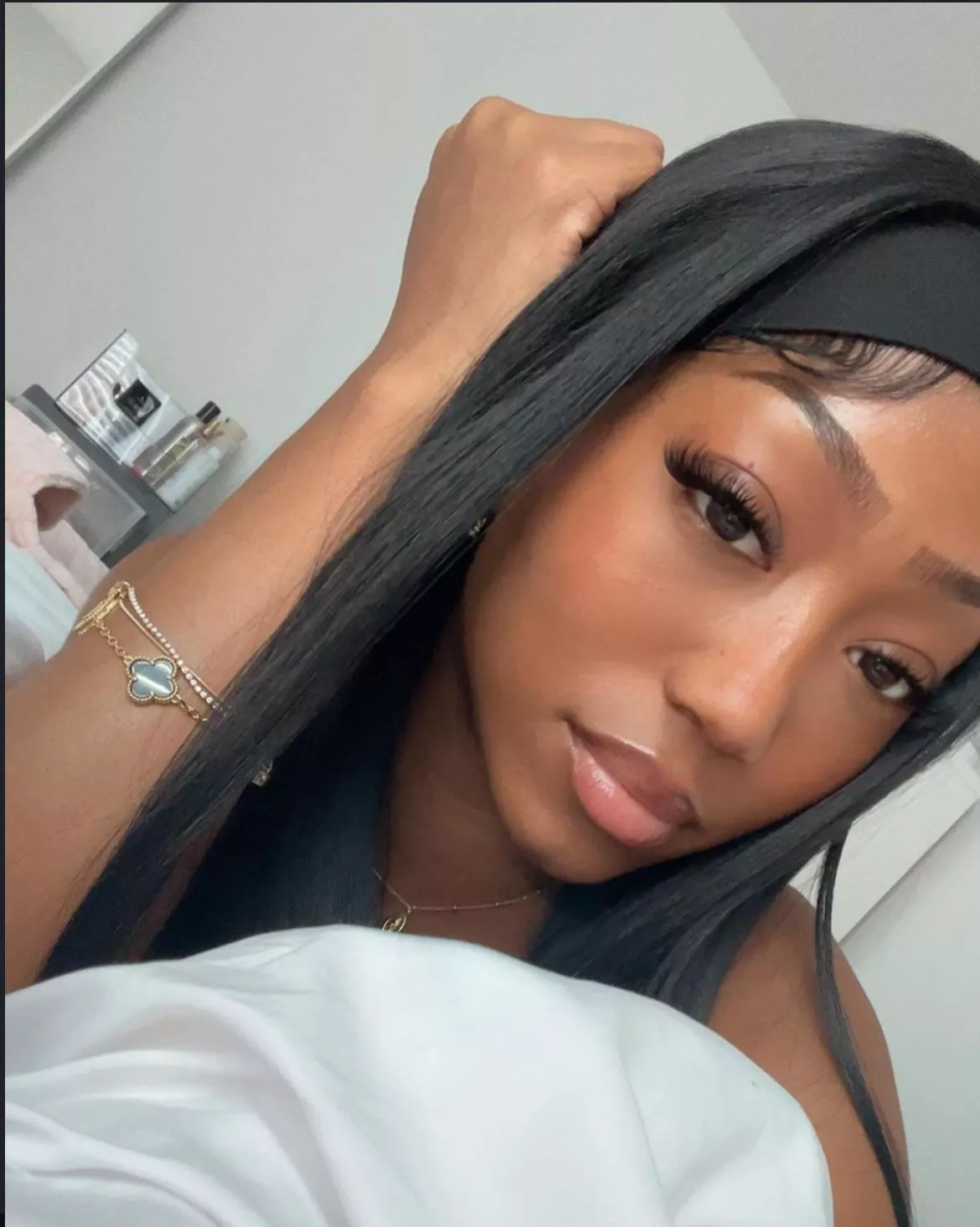 Your worth is measured by what you give. Pay your tribute, and prove your devotion. 💸