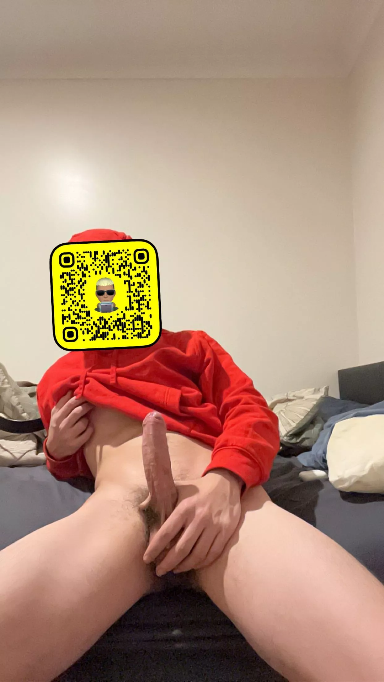 20 (M) looking for (F)