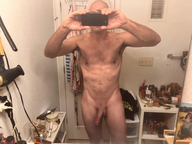 45 M 4 F   Room at Treasure Bay till Sat come join me