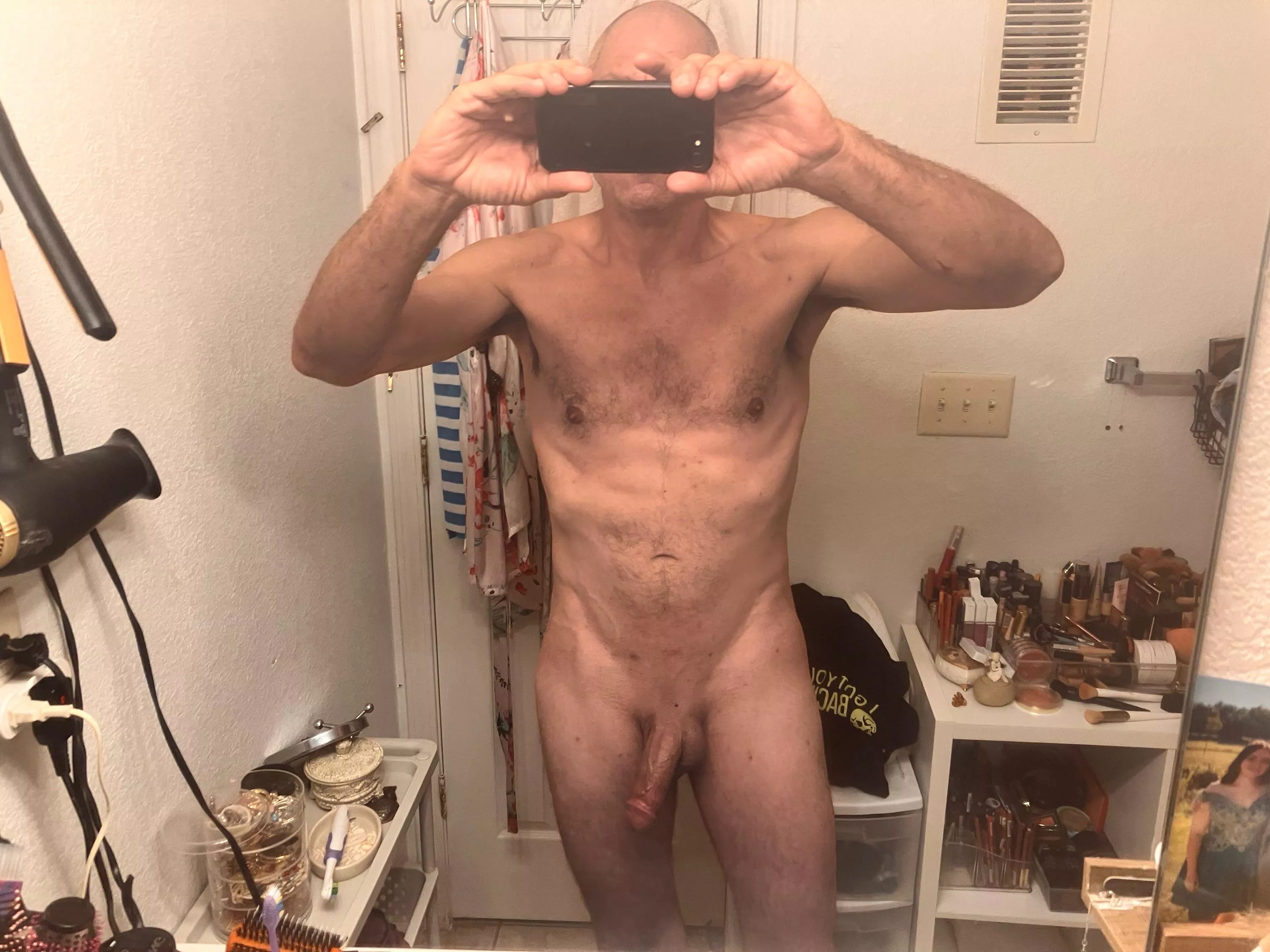 45 M 4 F   Room at Treasure Bay till Sat come join me