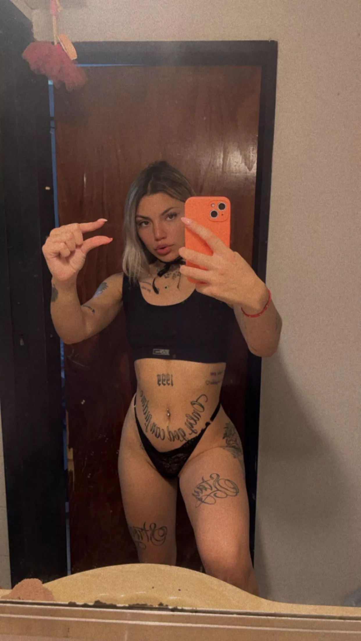 Arrow up and say yes if you have a small dick under 8 inches, I'll need proof