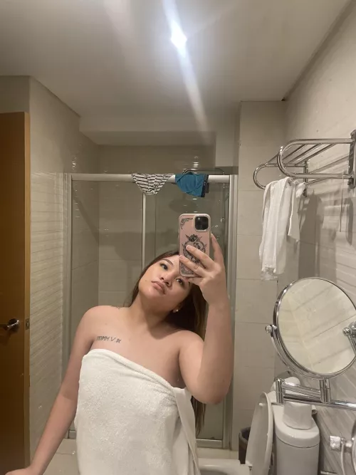 AVAILABLE TONIGHT💦