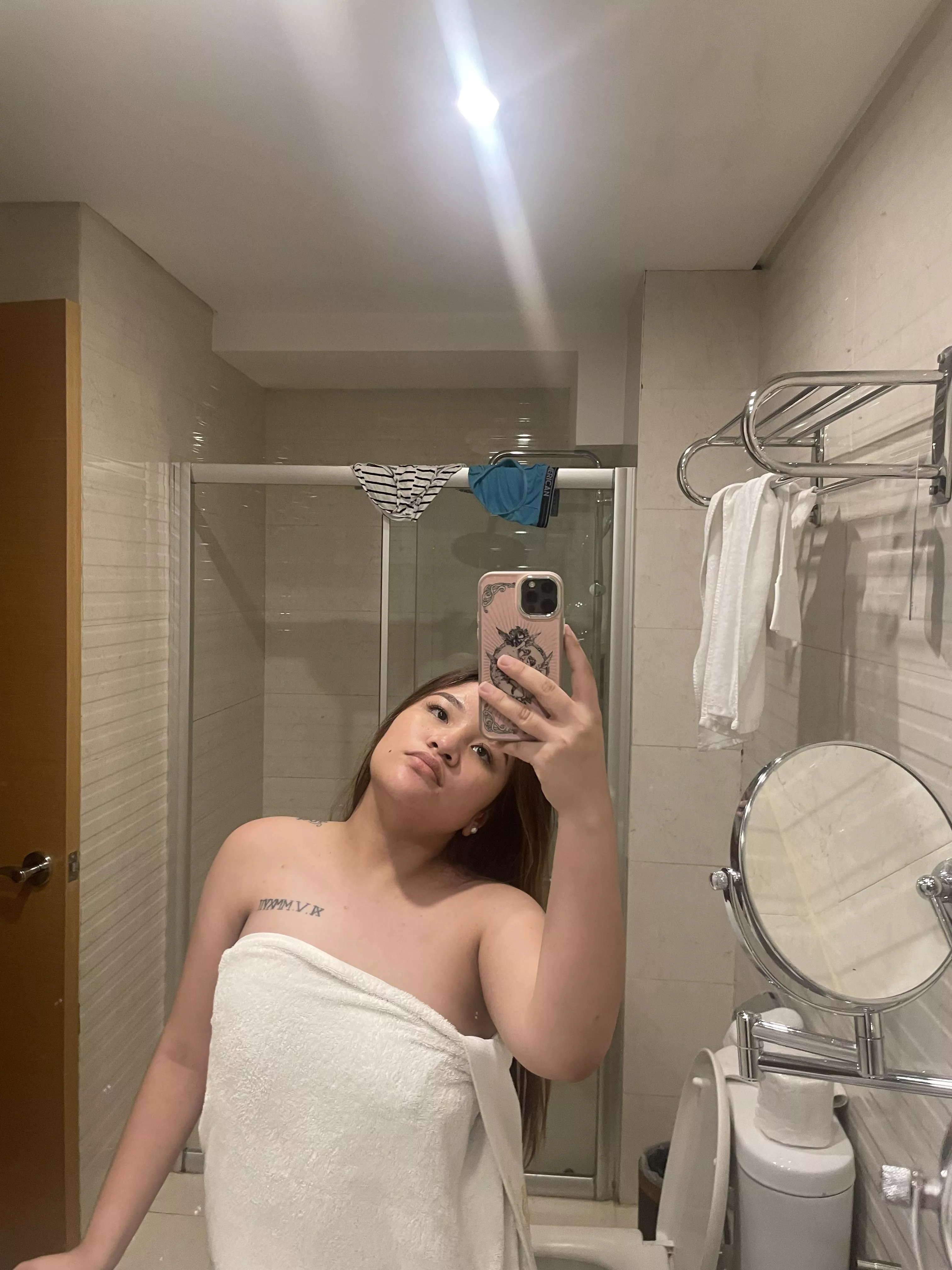 AVAILABLE TONIGHT💦