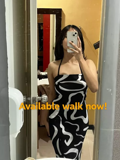 AVAILABLE  WALK NOW!