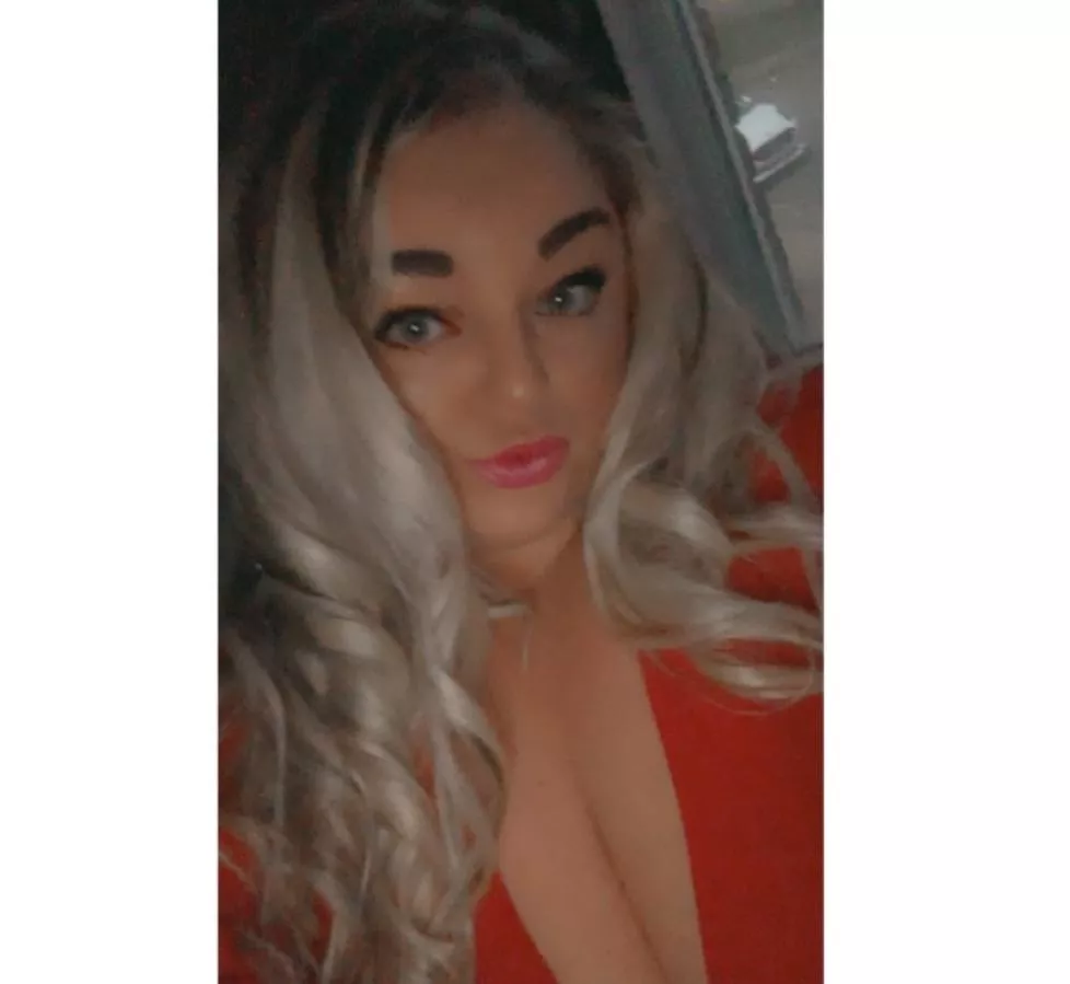 Bbe goddess ready to drive you wild and melt you brain 😋