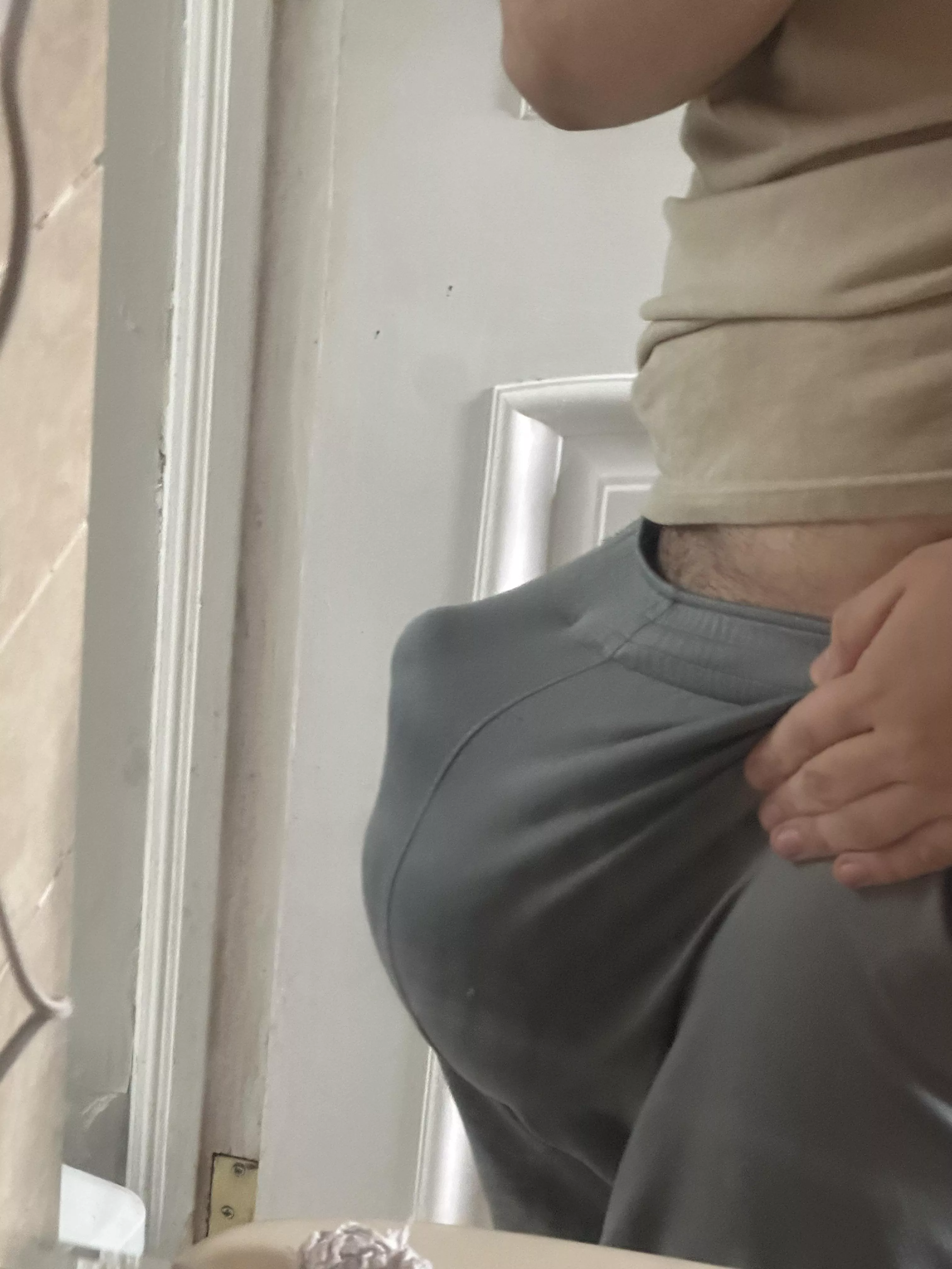 Did another liter of d5ns, y’all think I can go out like this? 😂