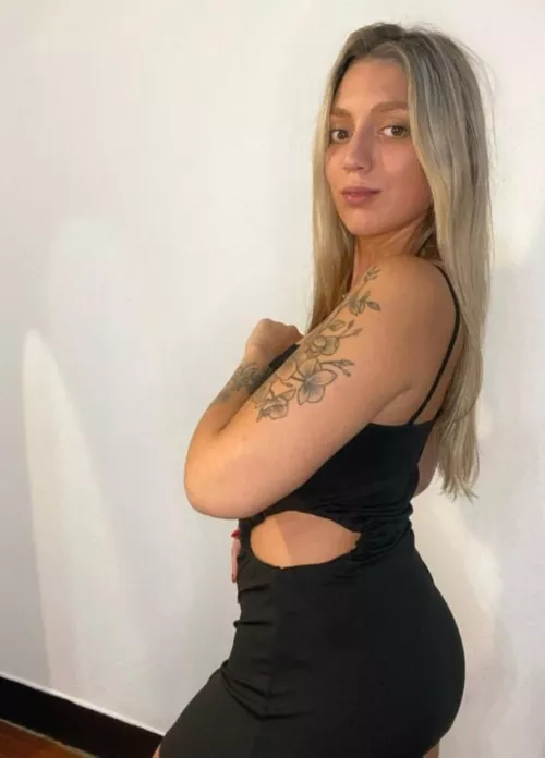 Do you ever had a crush on a curvy girl?