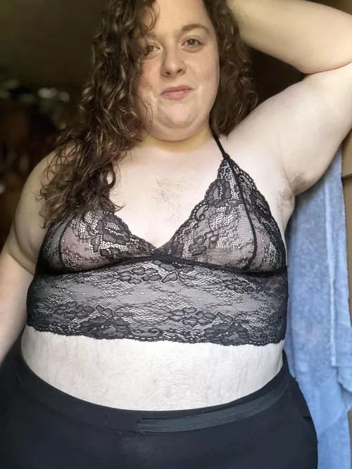 Early morning post because we celebrate Fridays around here! 🤠