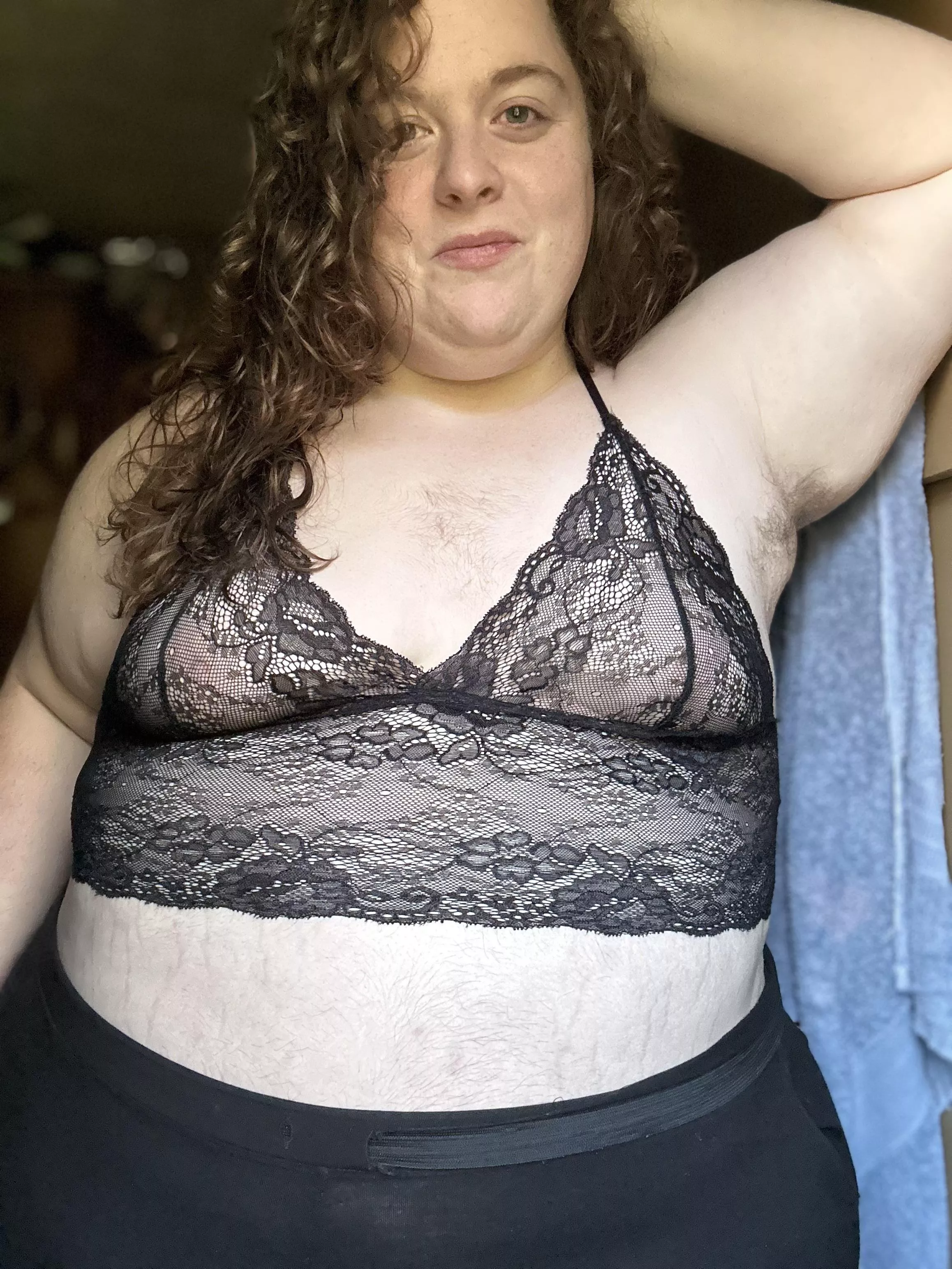 Early morning post because we celebrate Fridays around here! 🤠