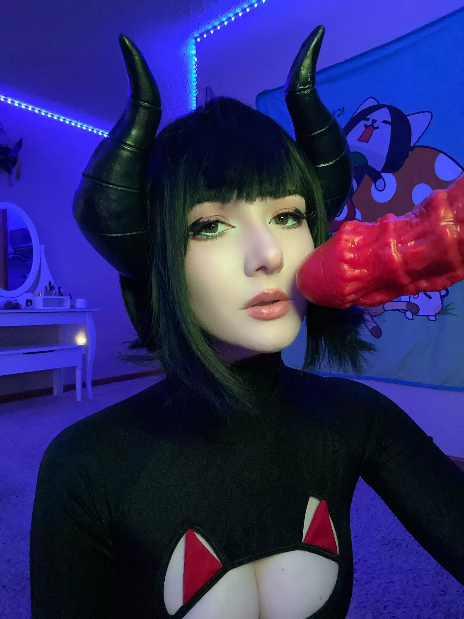 Emi's Havin' Another Sale! Check Her Pages!