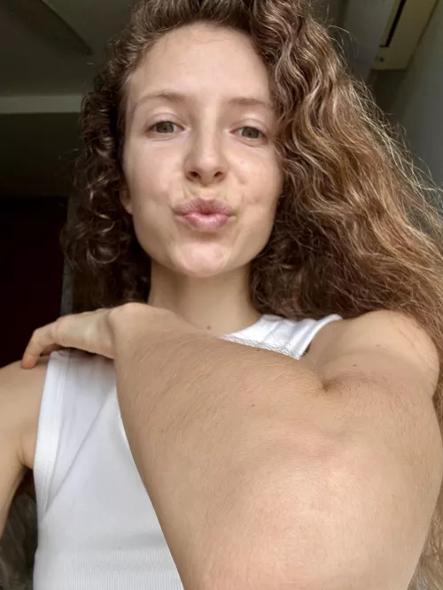 Extra blonde and fluffy [arms]