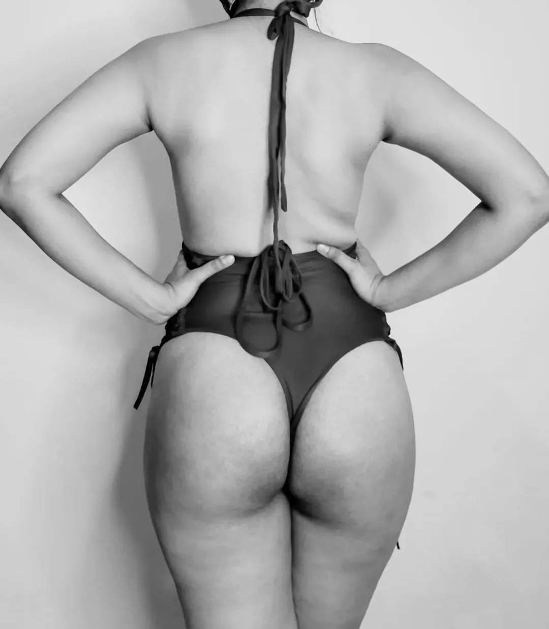 For all the ass lover out there🫣. If you wanna spank it then DM me