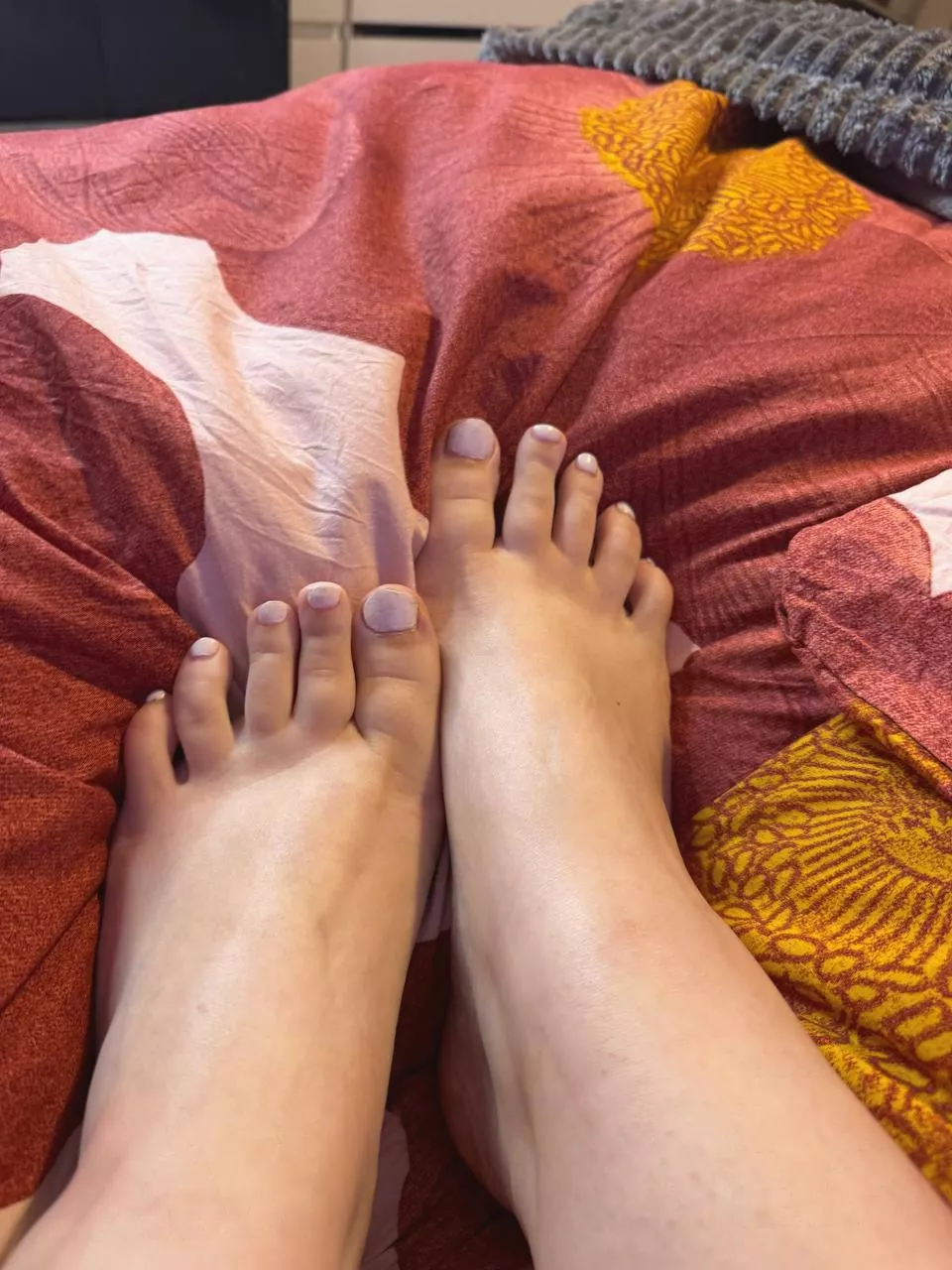 I want your lips to make my toes tingle