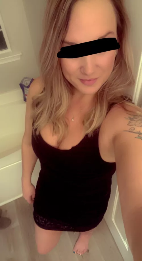 It’s my birthday month do I look older? Mom of 4. 