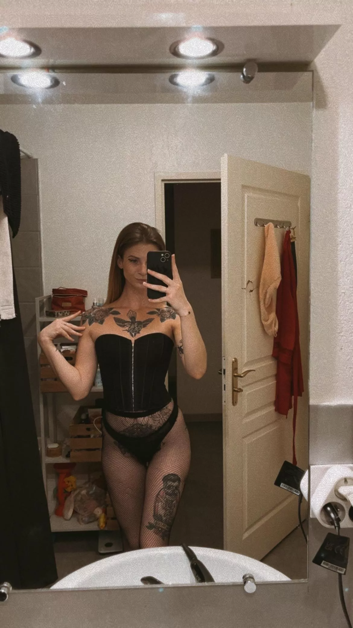 It's so calm today, let's make a little noise.