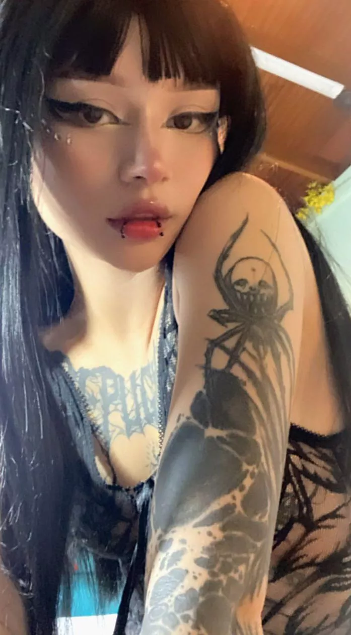 Just here to make you hard 