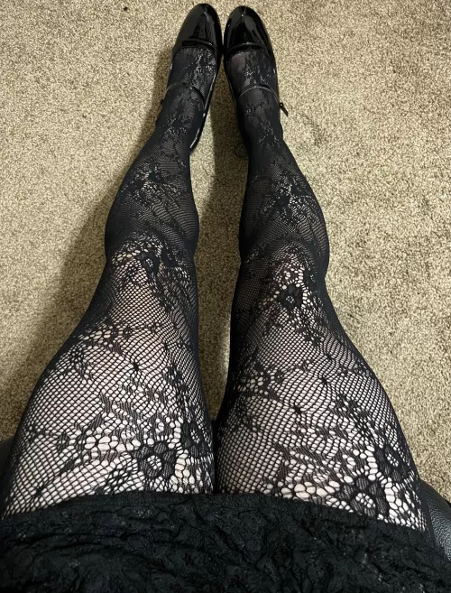 Lace tights