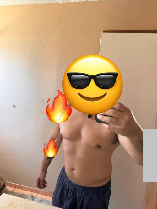 Looking for head.  bwc twinks?