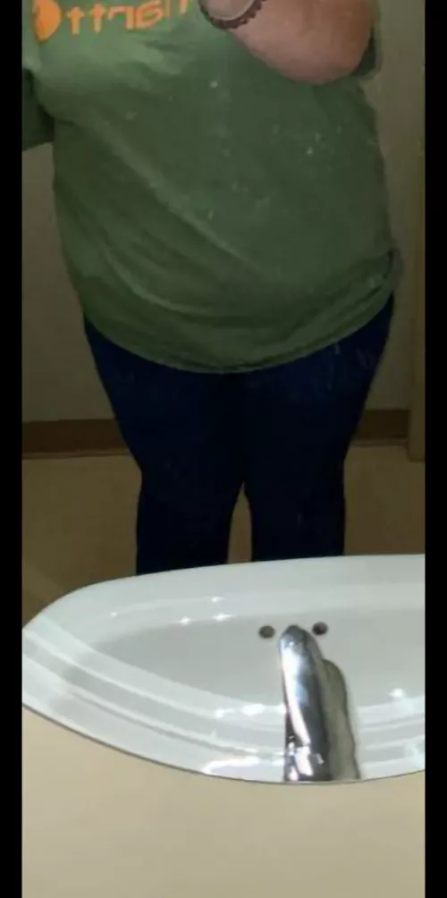 looking for males 18 to 30 willing to be recorded with my gf 18 around Bristol