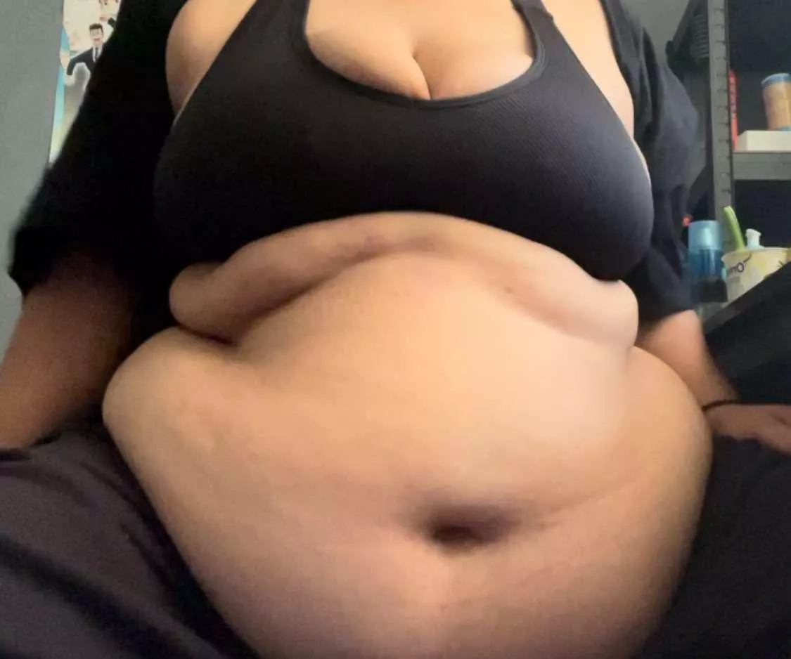 Mmm the rolls 😍 F18