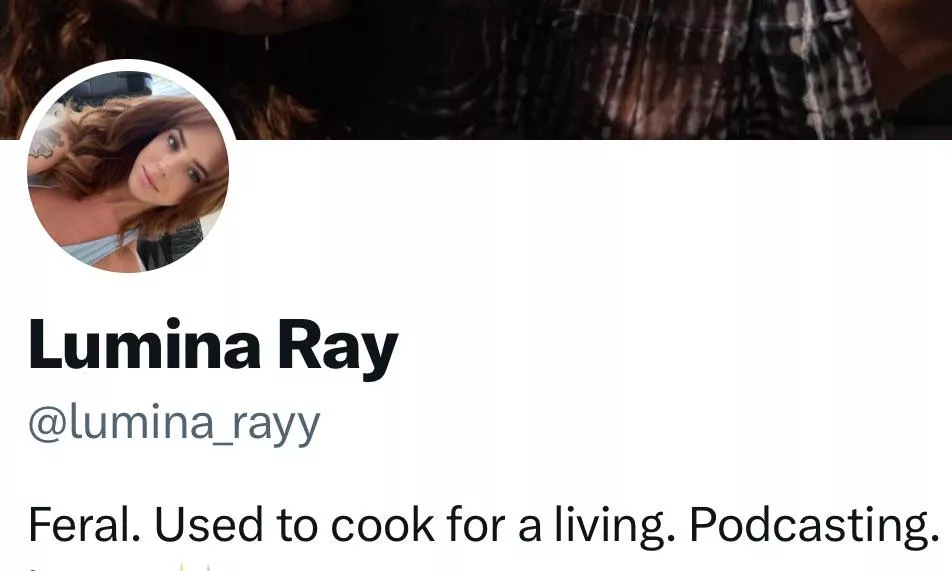 Only and official twitter (x) account right now ✨ report the only one, it was hacked and I’m assuming I’m not getting it back unfortunately 