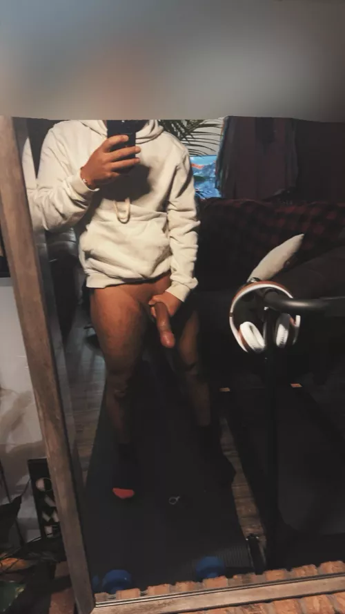 Solo rollin…should I go outside like this? DM’s open. Sunday rolling as well 😎