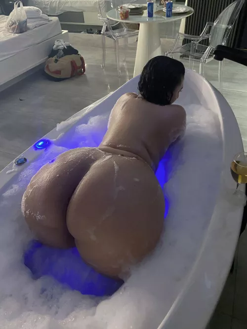 Spank my ass babe... leave me red..