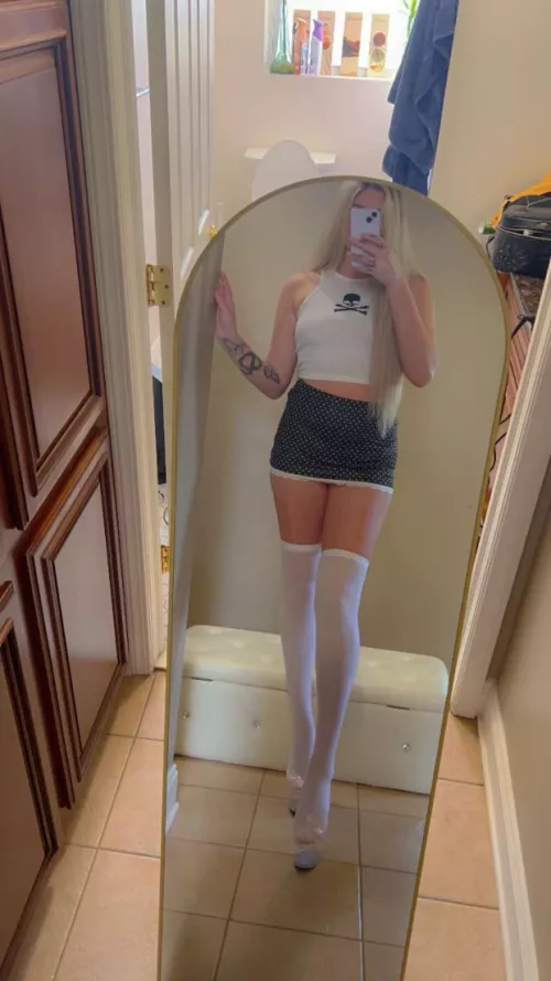 Walking through the hood in this