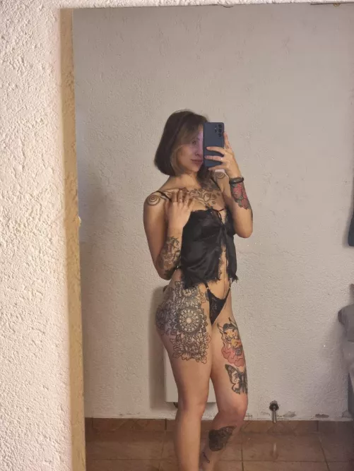 Will you eat my pussy and my ass before you leave them dripping with cum
