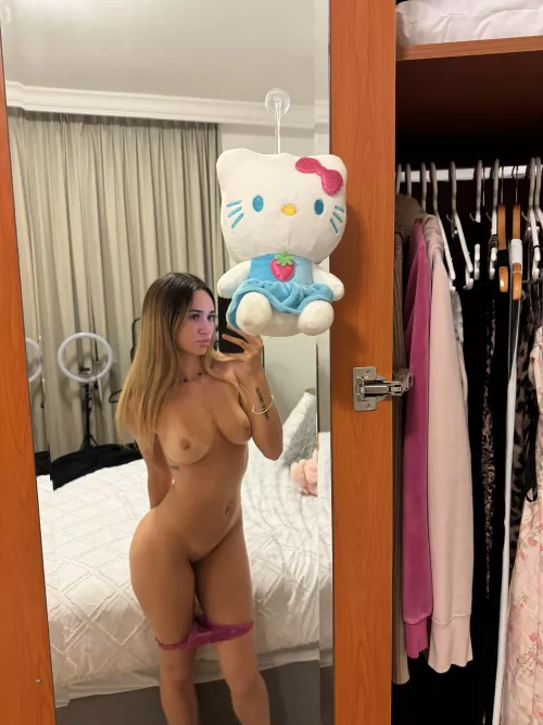 Would you ever take nudes off a 2006 girl? 18f