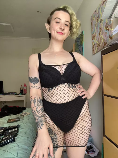 Would you take me out on the town like this? 