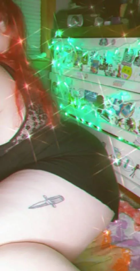 y now, you’ve probably realized... I’m the one you’ve been waiting for 💋